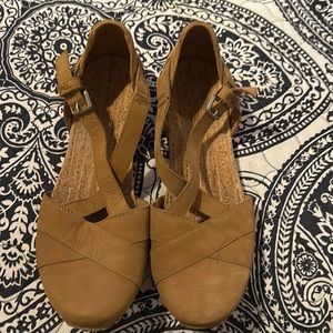 Teva Shoes- size 10, never worn.